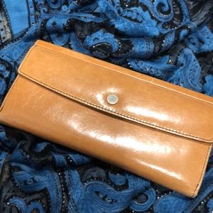Camel color Kenneth Cole wallet